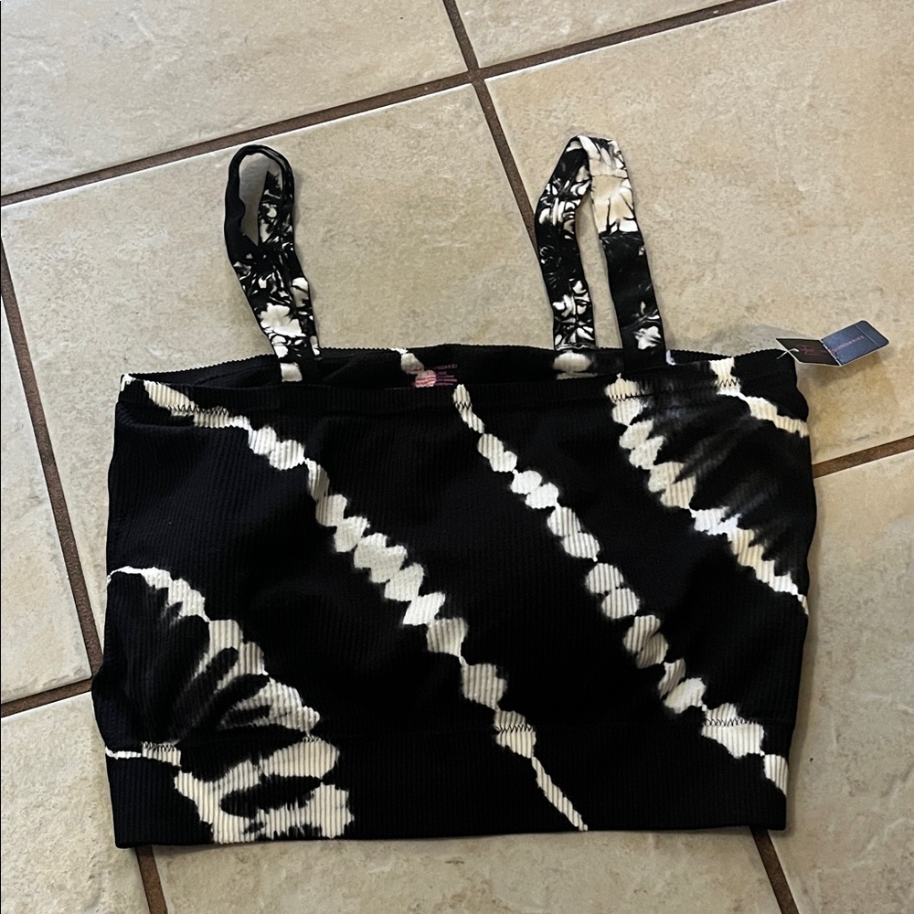 No Boundaries Tube Top with straps Black and White Knit Top NWT